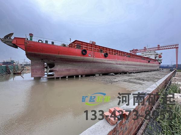 福建福州造船門式起重機廠家造船門式起重機結(jié)構(gòu)穩(wěn)定