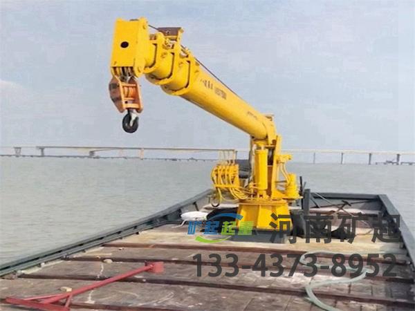 湖南岳陽船用甲板起重機(jī)公司船用甲板起重機(jī)機(jī)動靈活